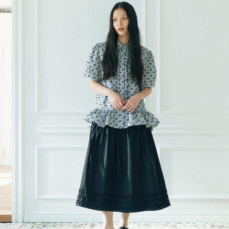 KOOKEESEE(クキシ)の「Vicky Frill Long skirt (black)(Skirts)」