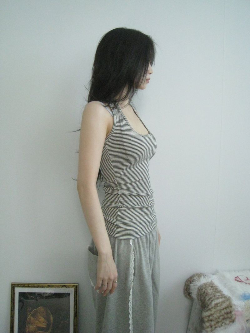 day halter sleeveless