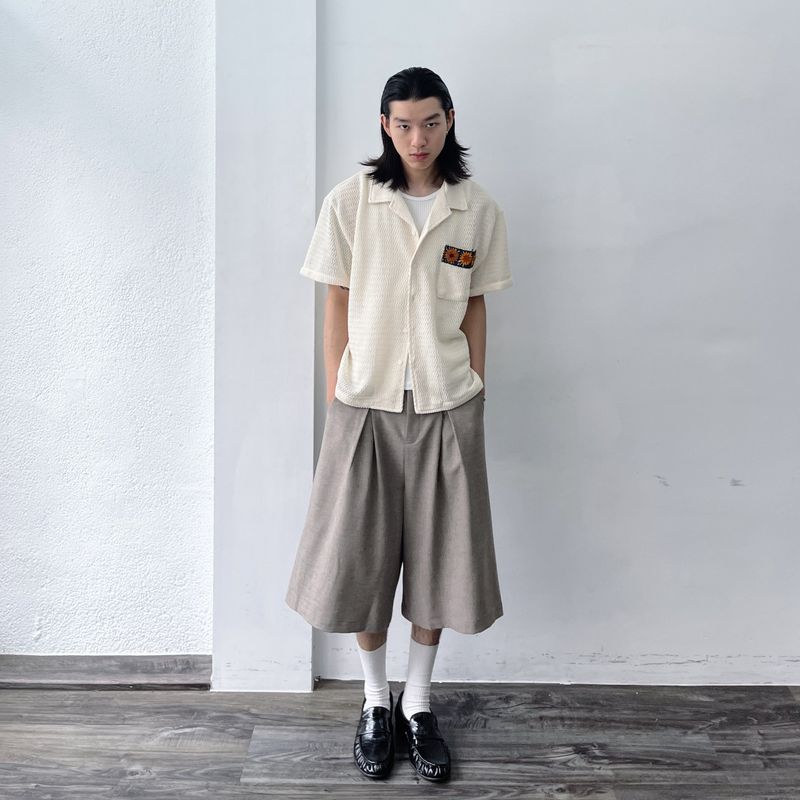 Textured Patch Pocket Short Sleeve Shirt