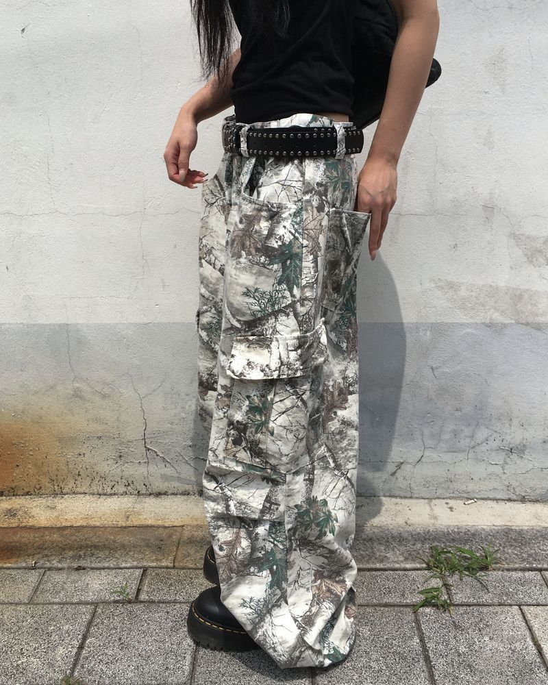 kyoive(コイブ)の「Tree camo button pants(Pants)」