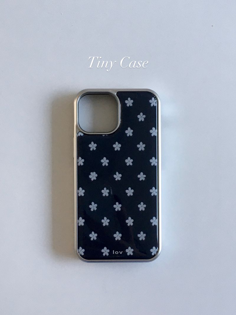lovinhere(ラビンヒア)の「Tiny Epoxy Silver Case(Smartphone Accessories)」