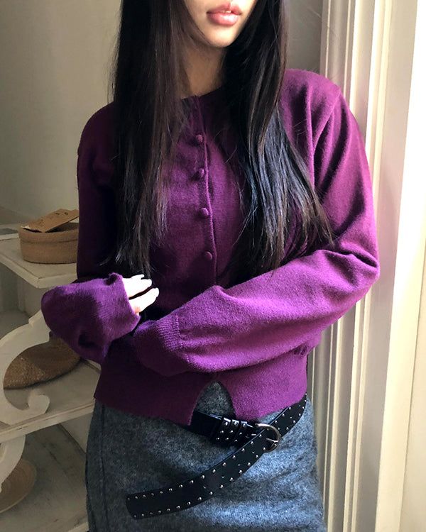 Uran Buttoned Round-Neck Long-Sleeve Cardigan