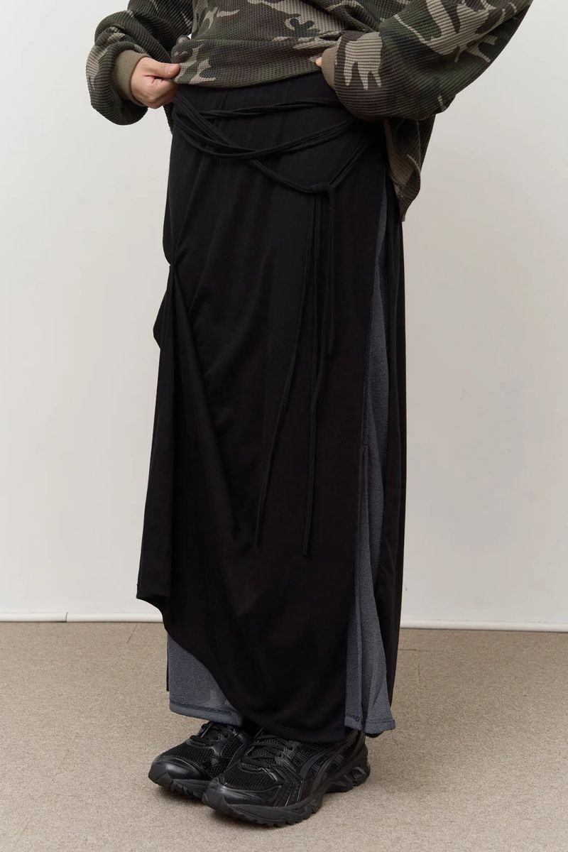 (W) Miles Skirt