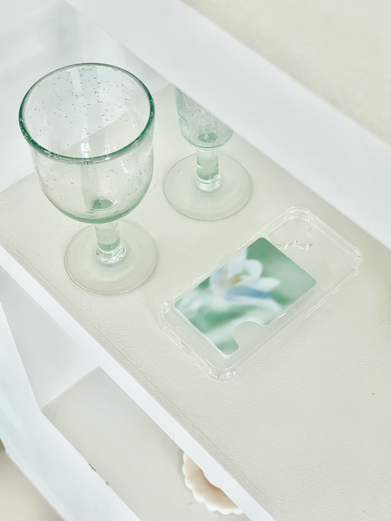 [green lily gradation magsafe cardslot]