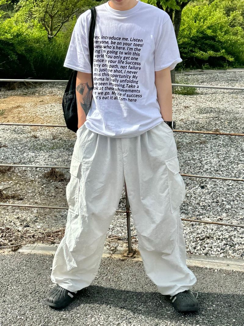 Square frame lettering short sleeve T 3C