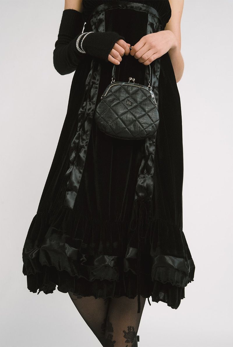 Agatha velvet dress