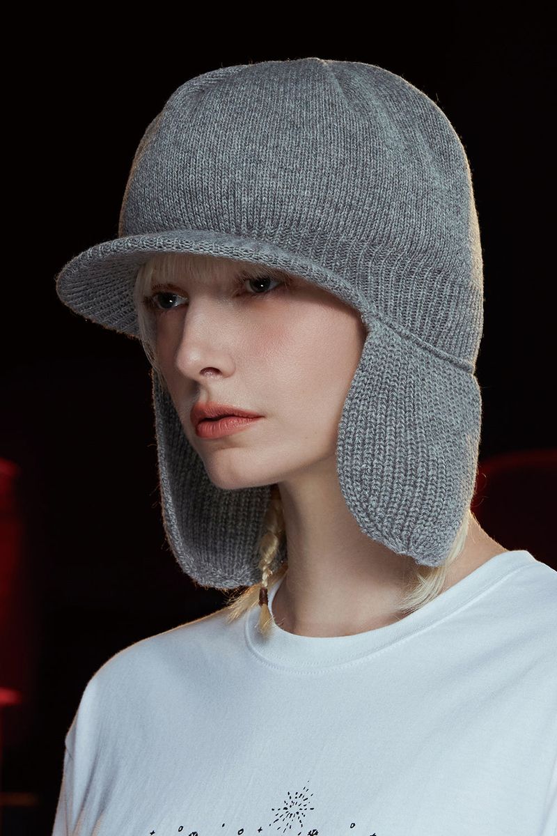 WOOL KNIT TROOPER HAT / GREY