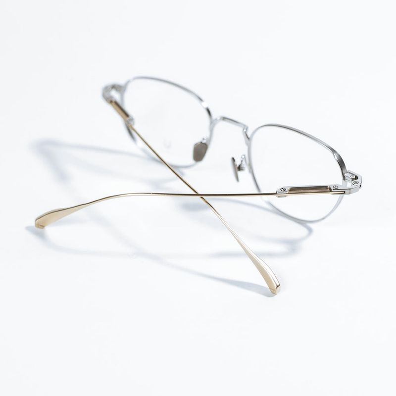 Knouun Round titanium glasses CODE. 102. B Silver N Gold