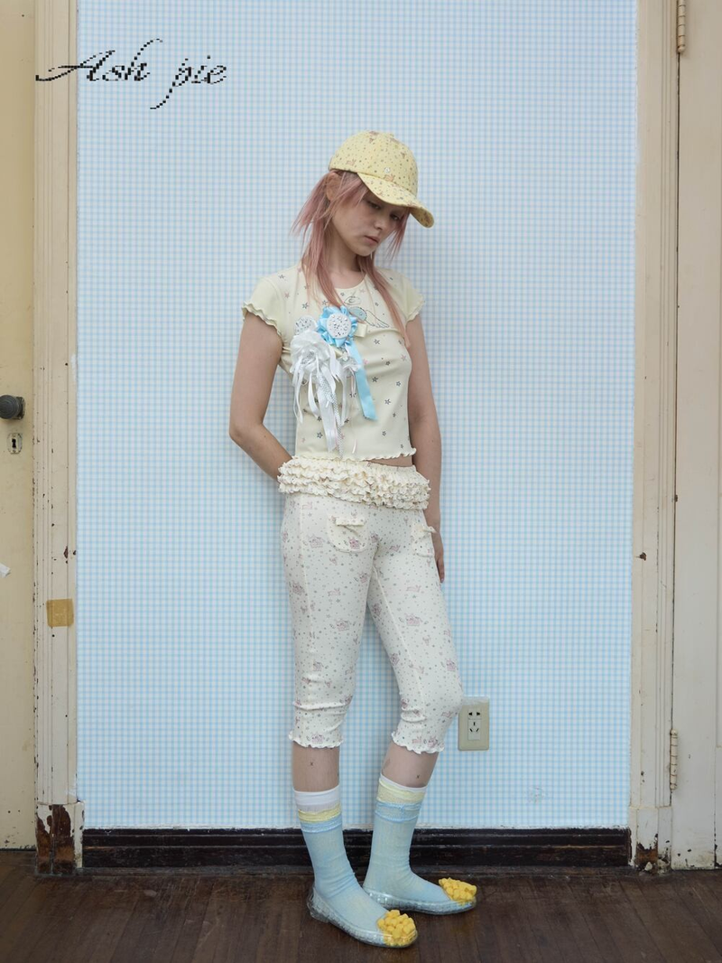 SS26 Printed T-Shirt with Ruffled Trim