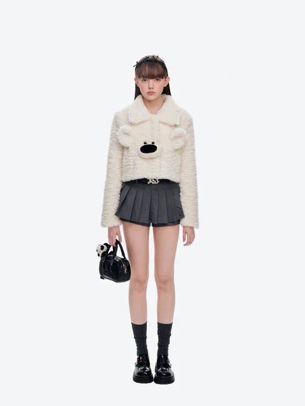 13DE MARZO（トレセ・デ・マルゾ）の「13DE MARZO Bear Face Faux Fur Coat（Jackets/Outerwear）」