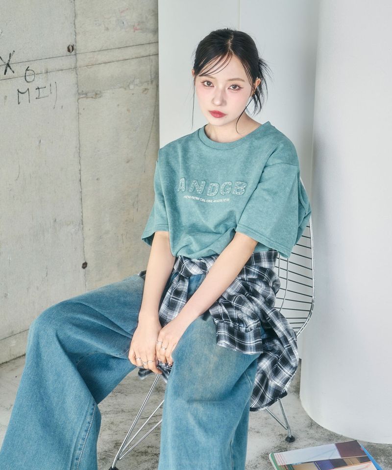 ANDGEEBEE（アンジービー）の「UNISEX スタッズケミカルT（Tops）」