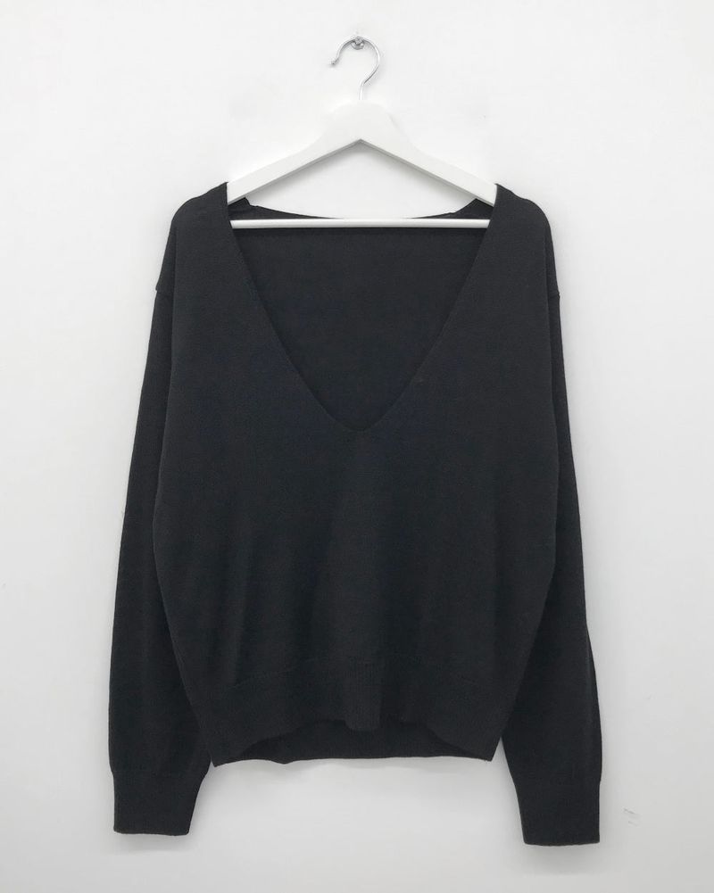 Sunday V-neck Knit (4color)