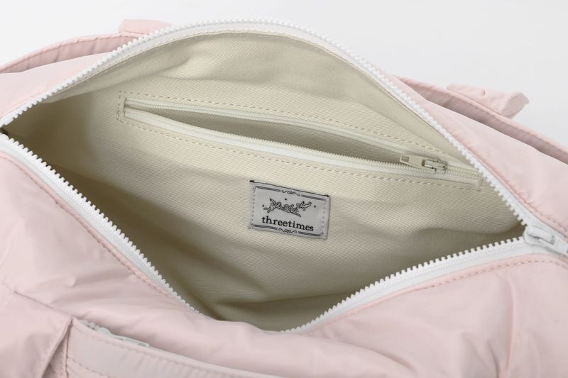 【即日発送】Bebe sport bag