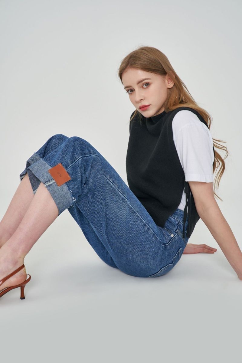 ur.fit（オールフィット）の「STRAIGHT FIT ROLL UP EMBROIDERY DENIM PANTS [6863]（Pants）」