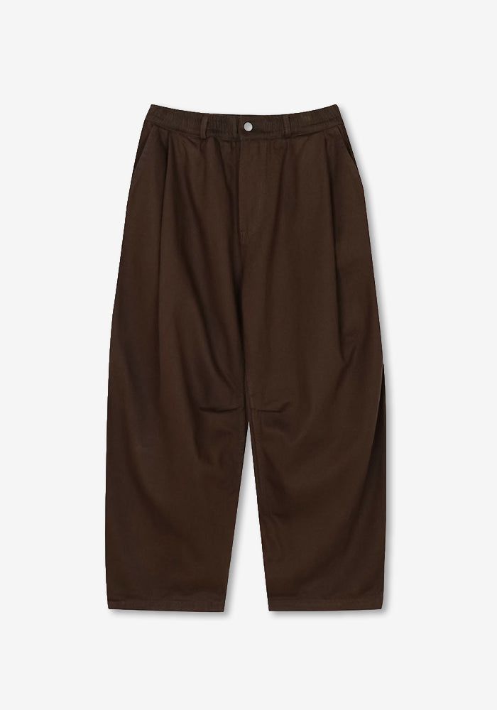 AND Pin-tuck Balloon Pants