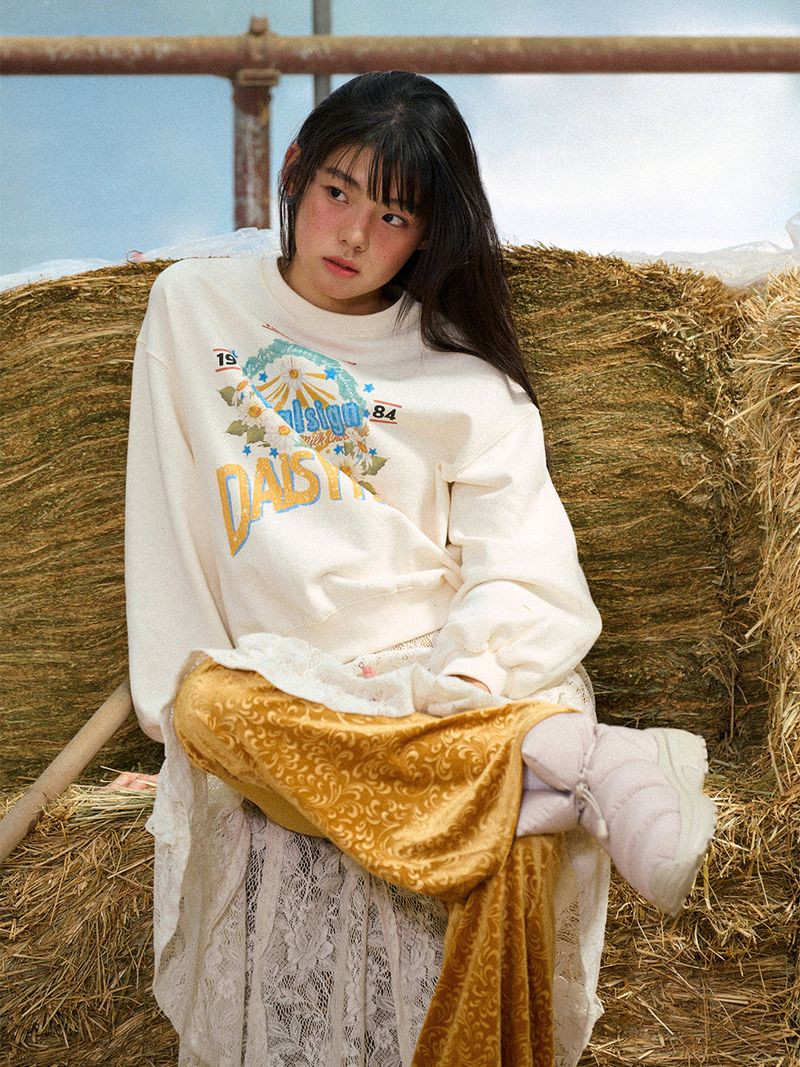 DaisyHill Sweatshirt (Cream)