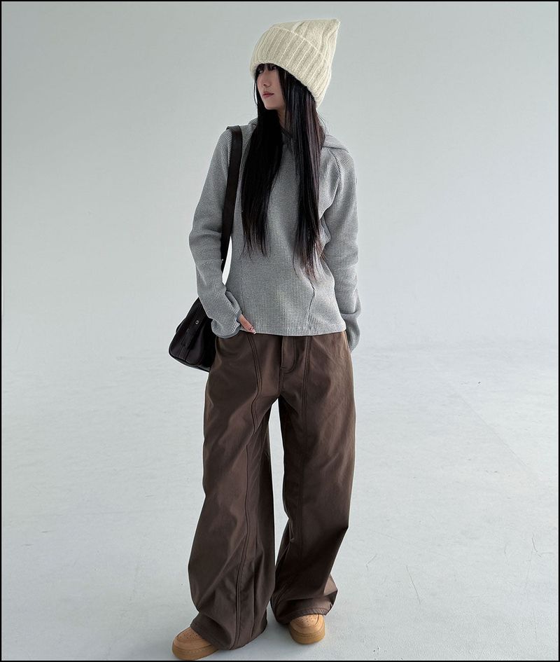 Revi henry neck hoodie (finger whole)