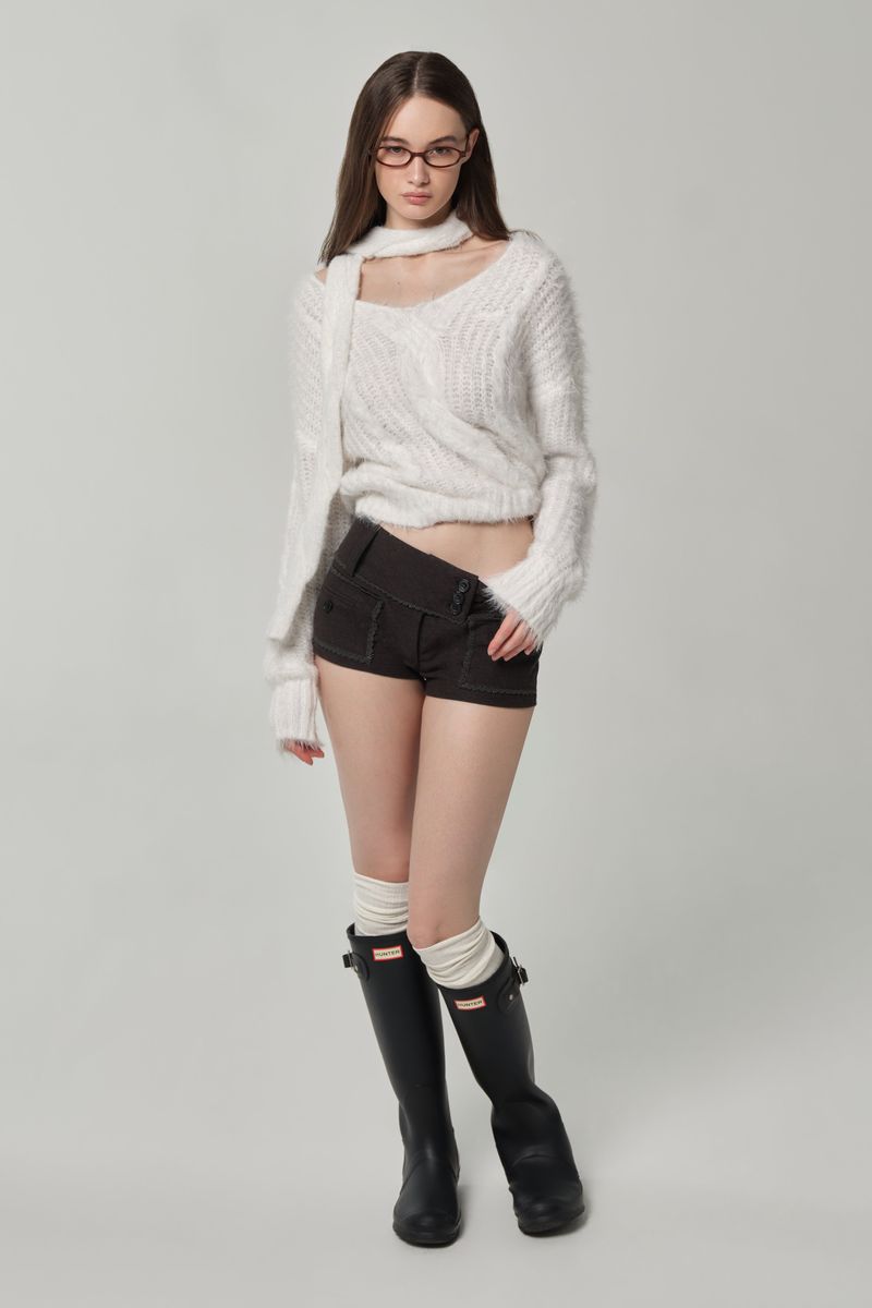 Kleesier（クリーシーア）の「スリーボタンレースショーツ Charcoal（パンツ）」