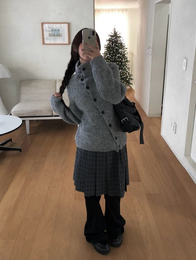 Juke diagonal button high neck knit
