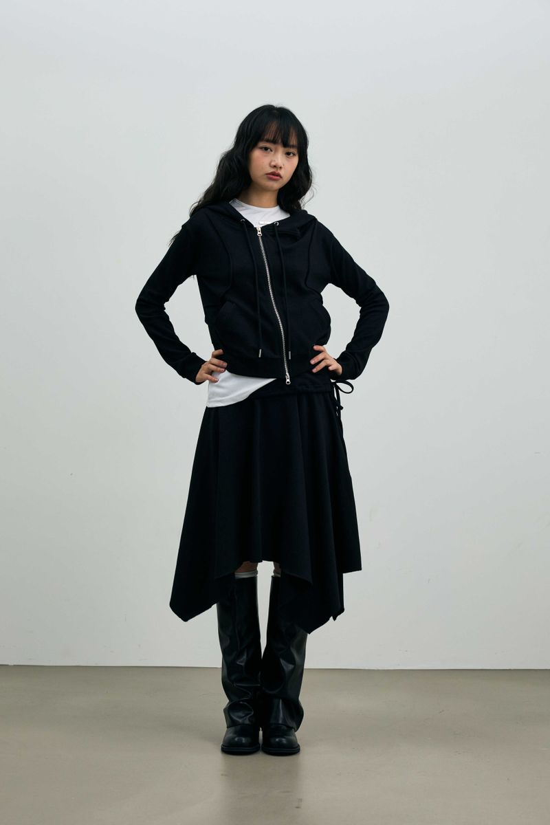 SILENT MIRAGE SWEAT SKIRT / BLACK
