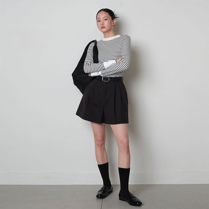Loventina(ラヴェンティナ)の「Cotton Twill Shorts_Black(Pants)」