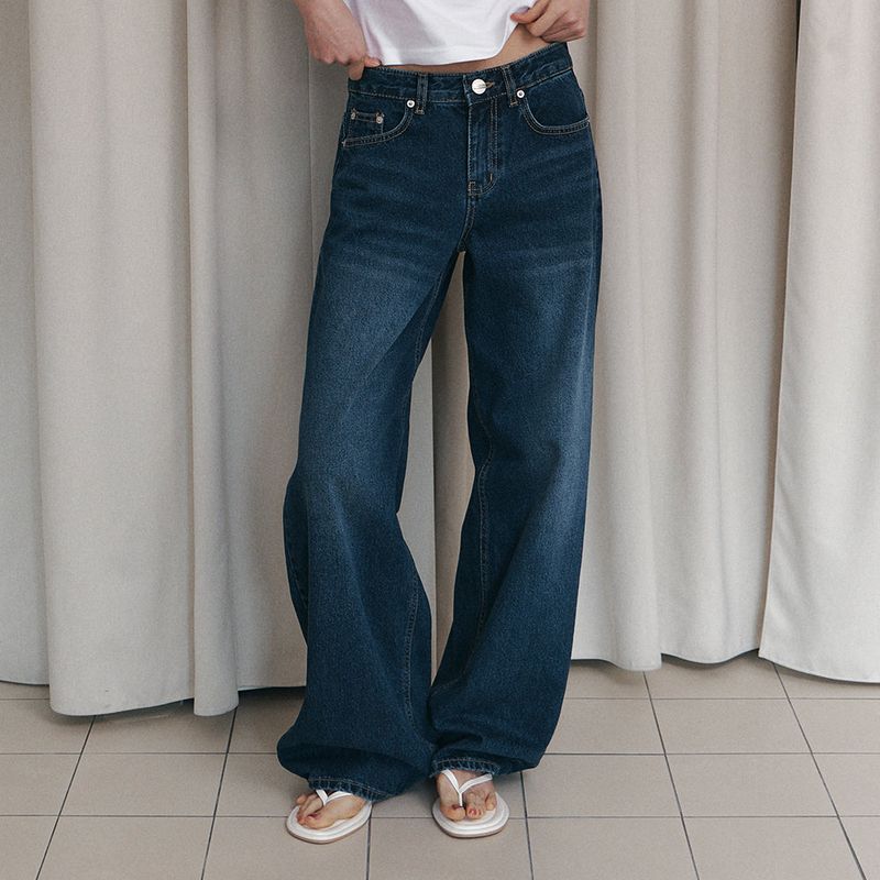 Curetty（キュリティ）の「Cバックロゴワイドデニムパンツ - ダークブルー（パンツ）」