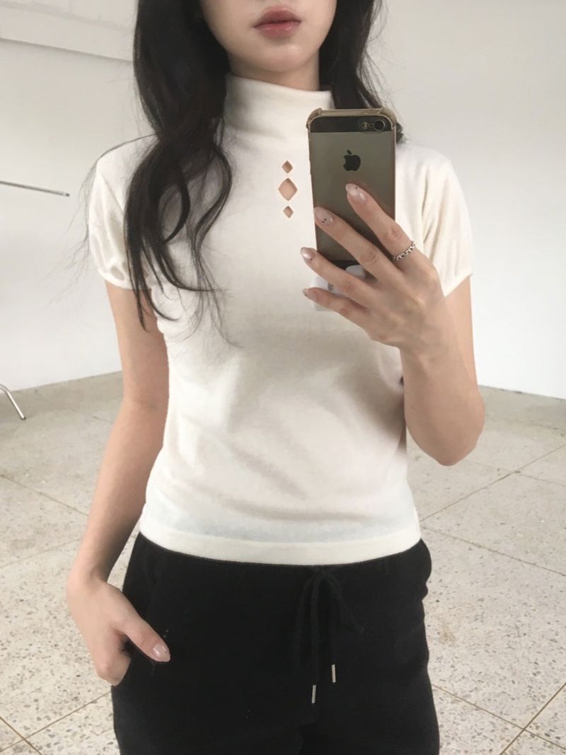 moroi（モロイ）の「Dia turtleneck T-shirt（Tops）」