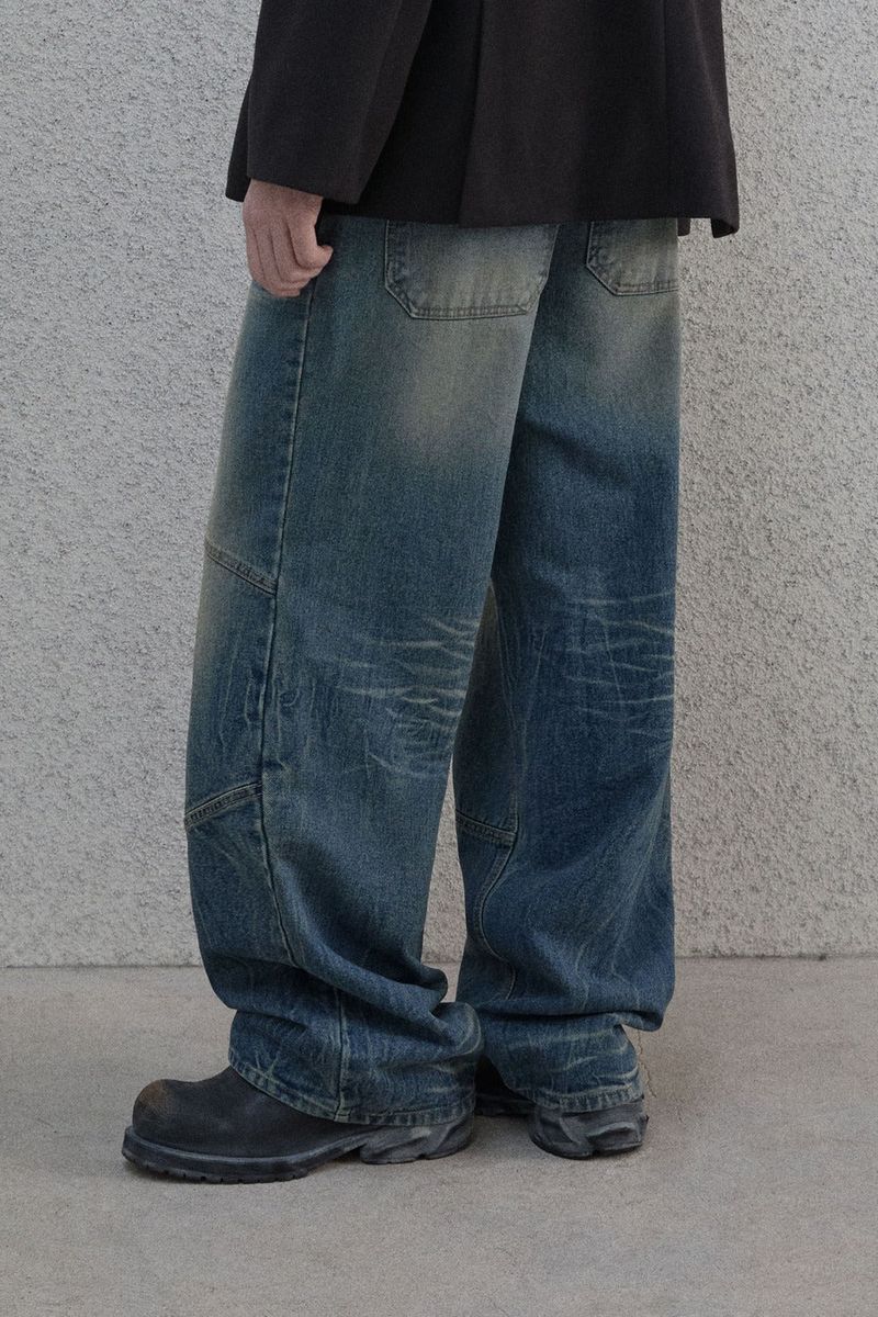 Curved double knee denim pants