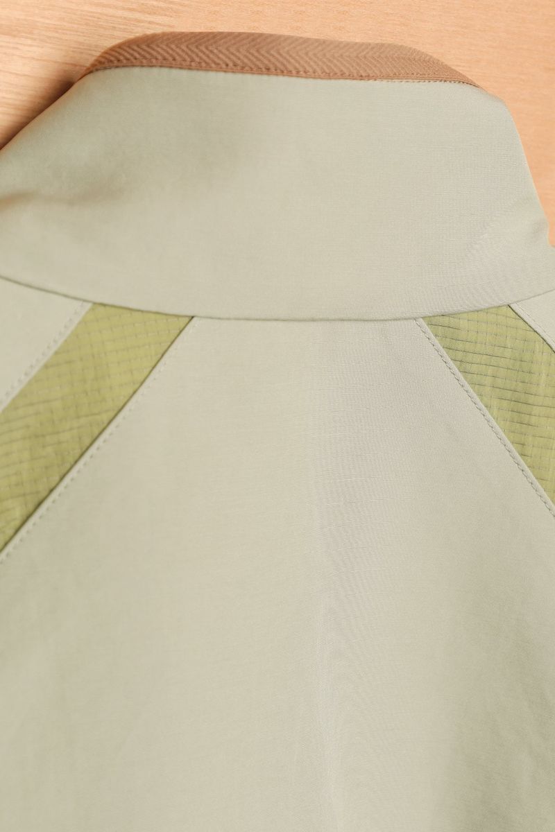 ASYMMETRIC WAVE ZIPPED JACKET-EARTHY GREEN
