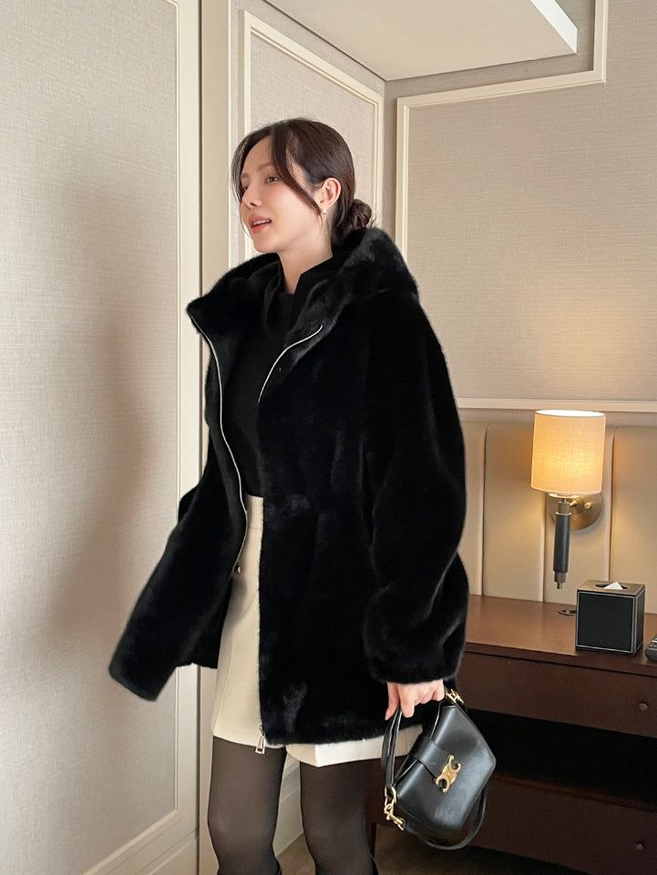 Lenu String Ecofur Mink Mustang Hood Zip-Up