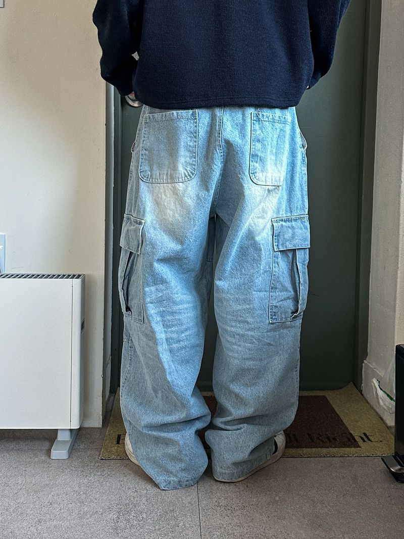 More Cut Cargo Brush Denim Pants