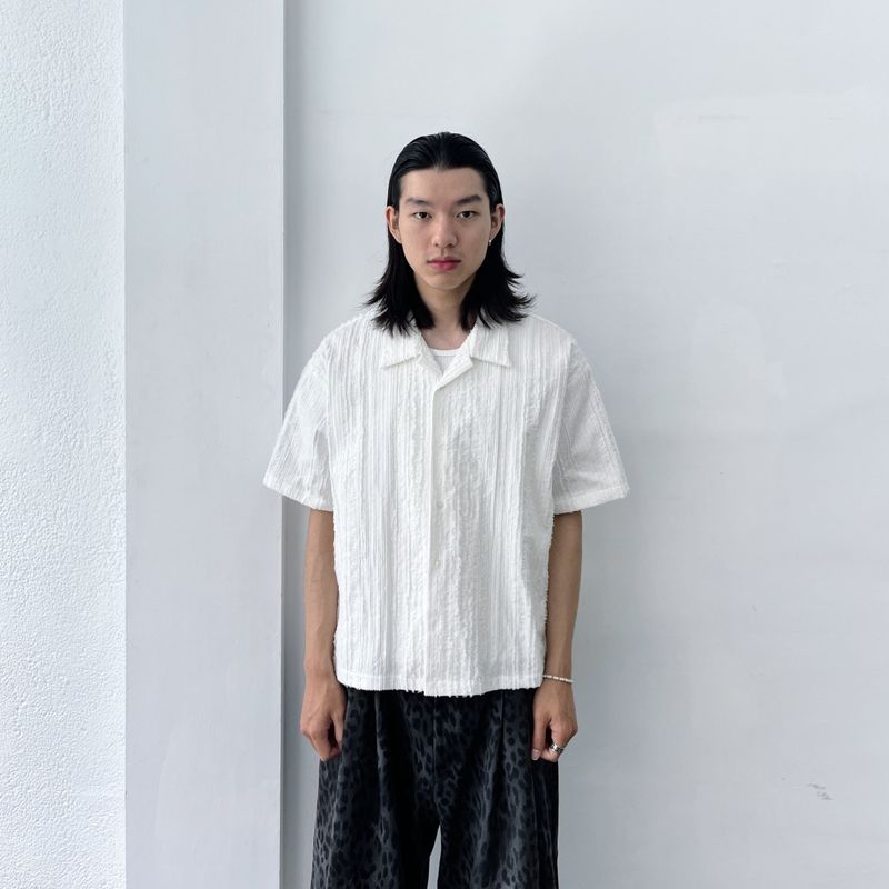 FADE MEET（フェードミート）の「Textured Crinkle Open-Collar Shirt（Tops）」