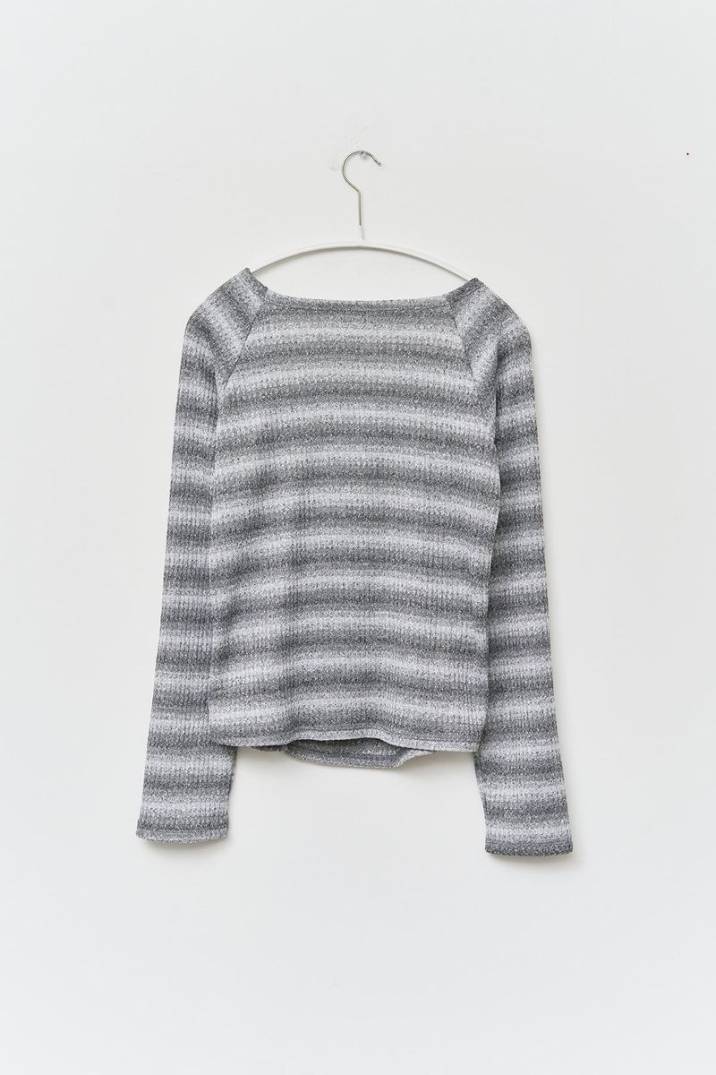 (W) Wave Knitted Top