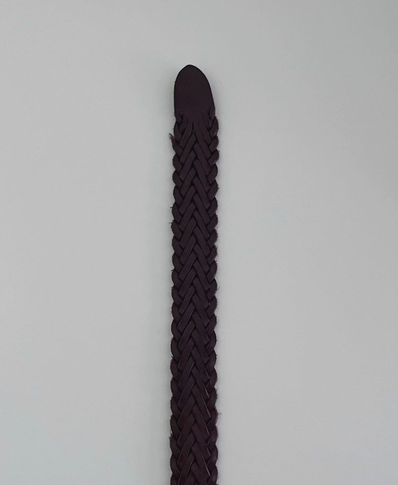 Cowhide mesh belt
