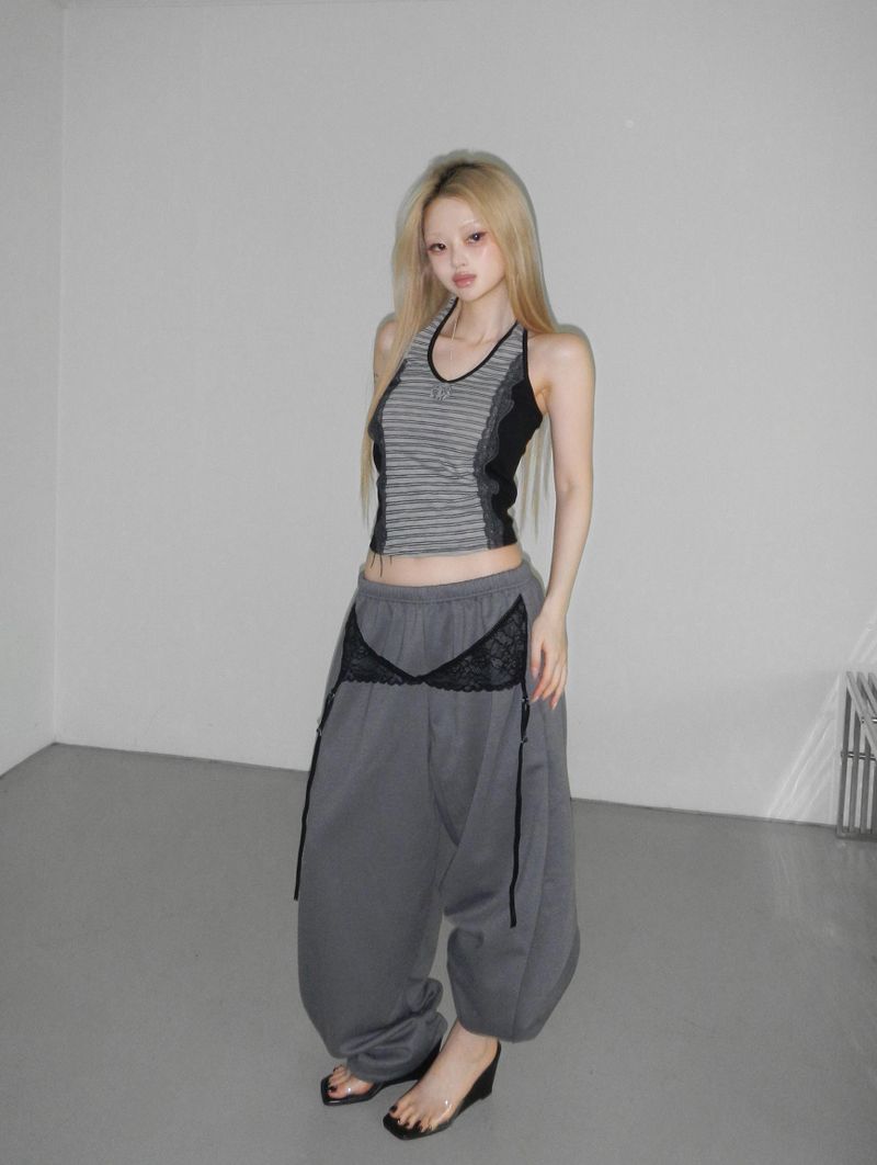 blin corsage stripe halter top
