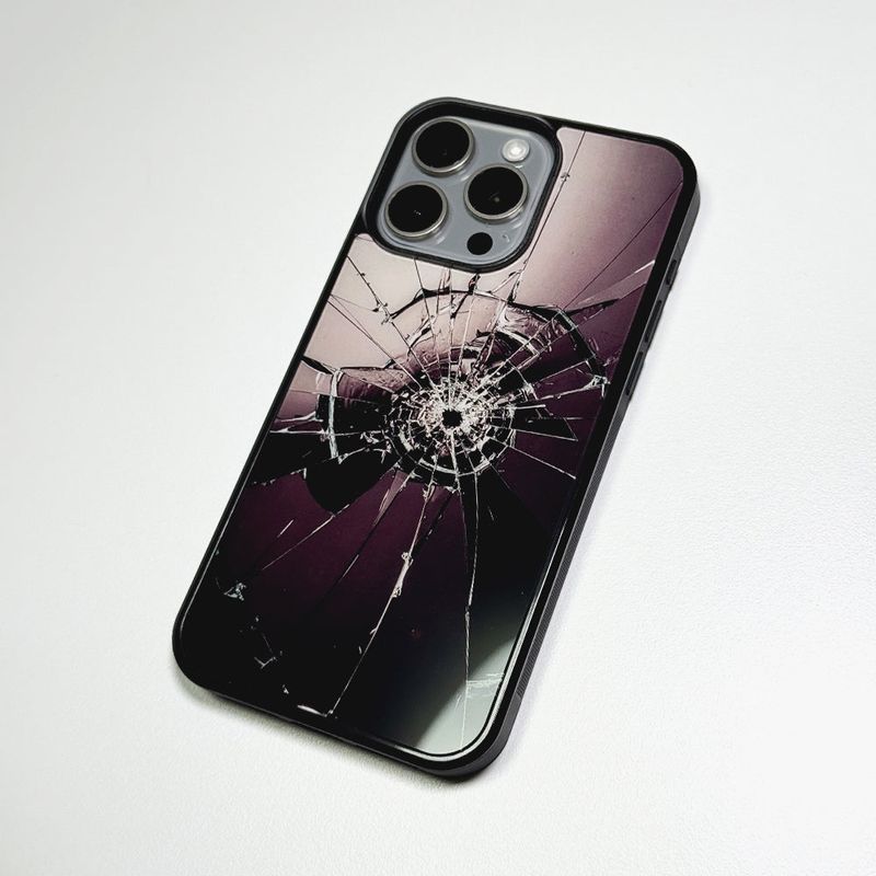 MEMORIESBOUNDARY(メモリーズバウンダリー)の「Cracked Glass Phone Case (Glass_Smoky Mauve)(Smartphone Accessories)」