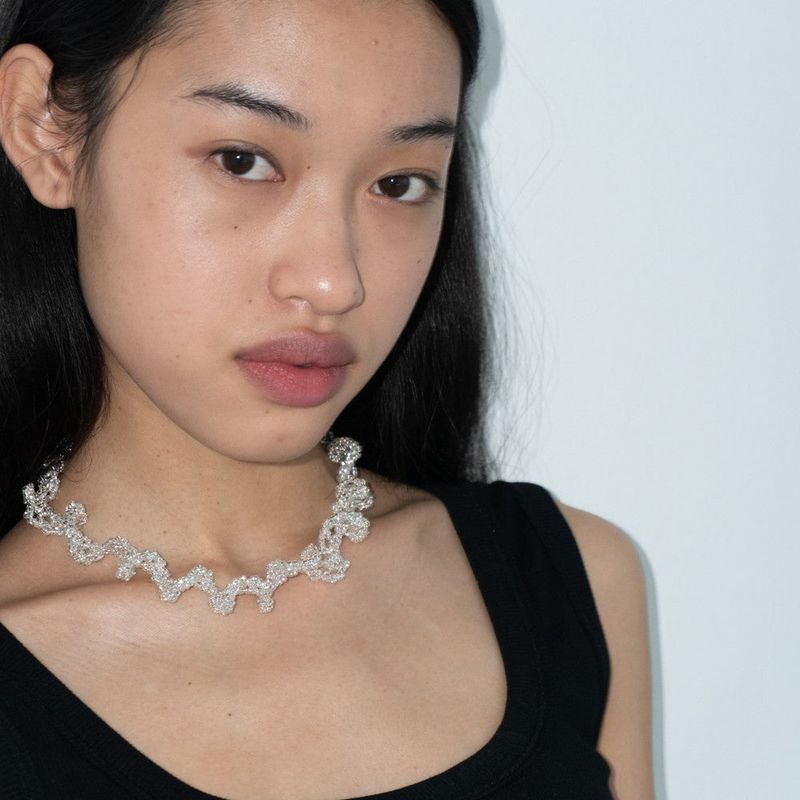 TWIST BEADS NECKLACE GLOW