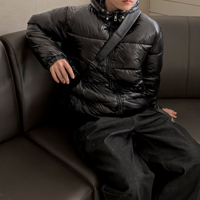 Beon glossy hood padding
