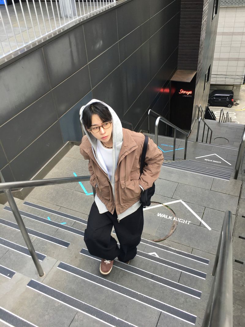 Uchi High Neck Windbreaker 4C