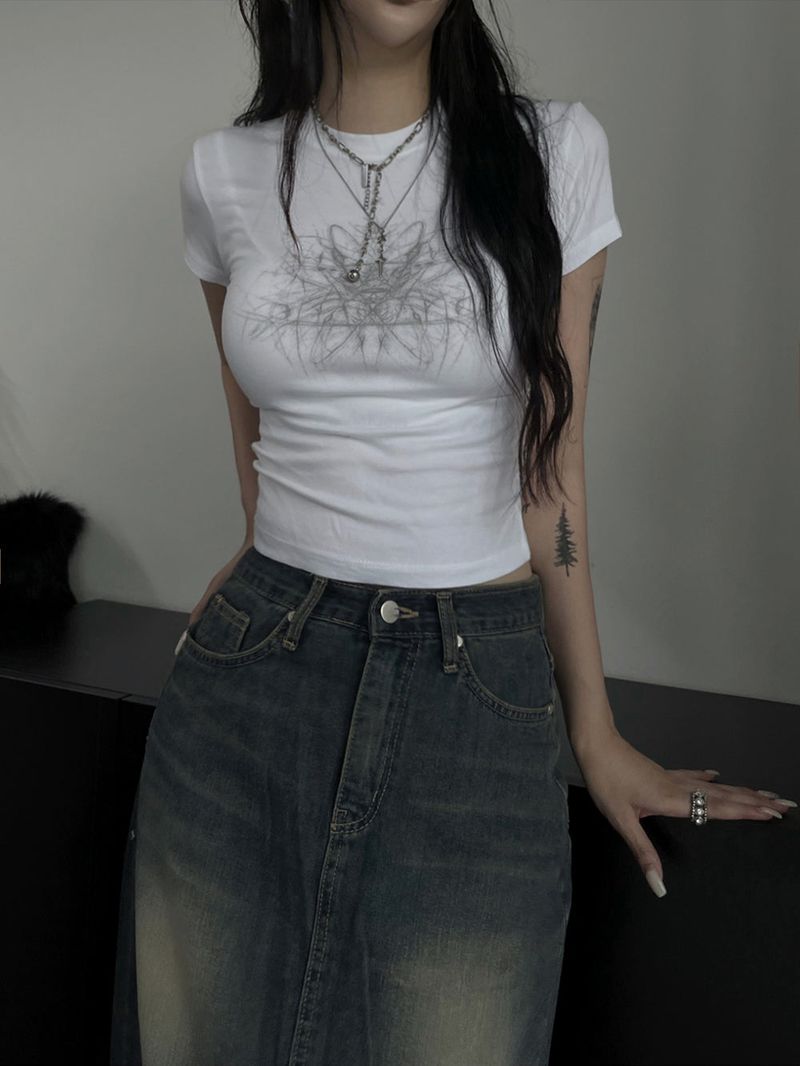 URBAN UNIQUE(アーバンユニーク)の「doodle hip crop T (2color)(Tops)」