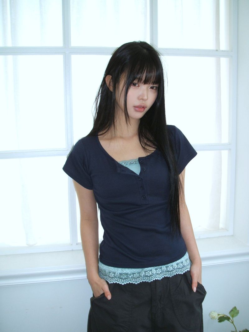 Muro Button Short Sleeve T-Shirt