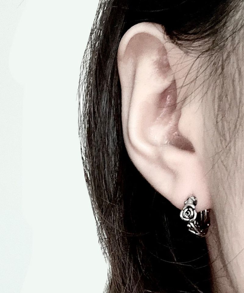 ROSE VINE One-touch Piercing 2PCS