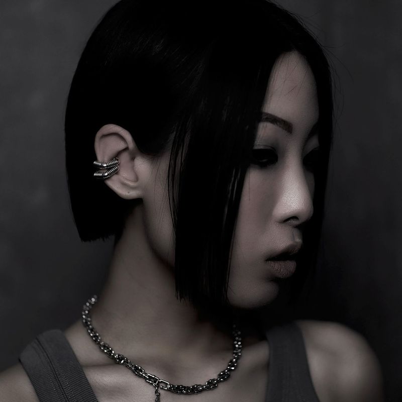 HOSE PIPE EAR CUFF
