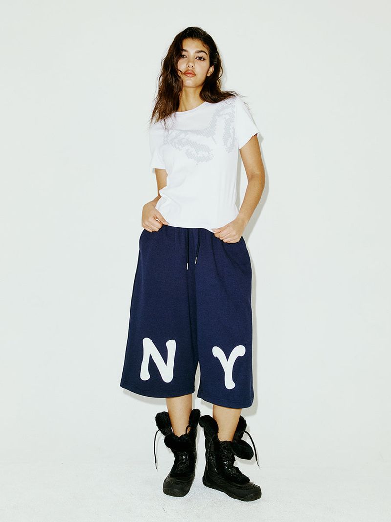 NY APLIQUE CAPRI PANTS NAVY