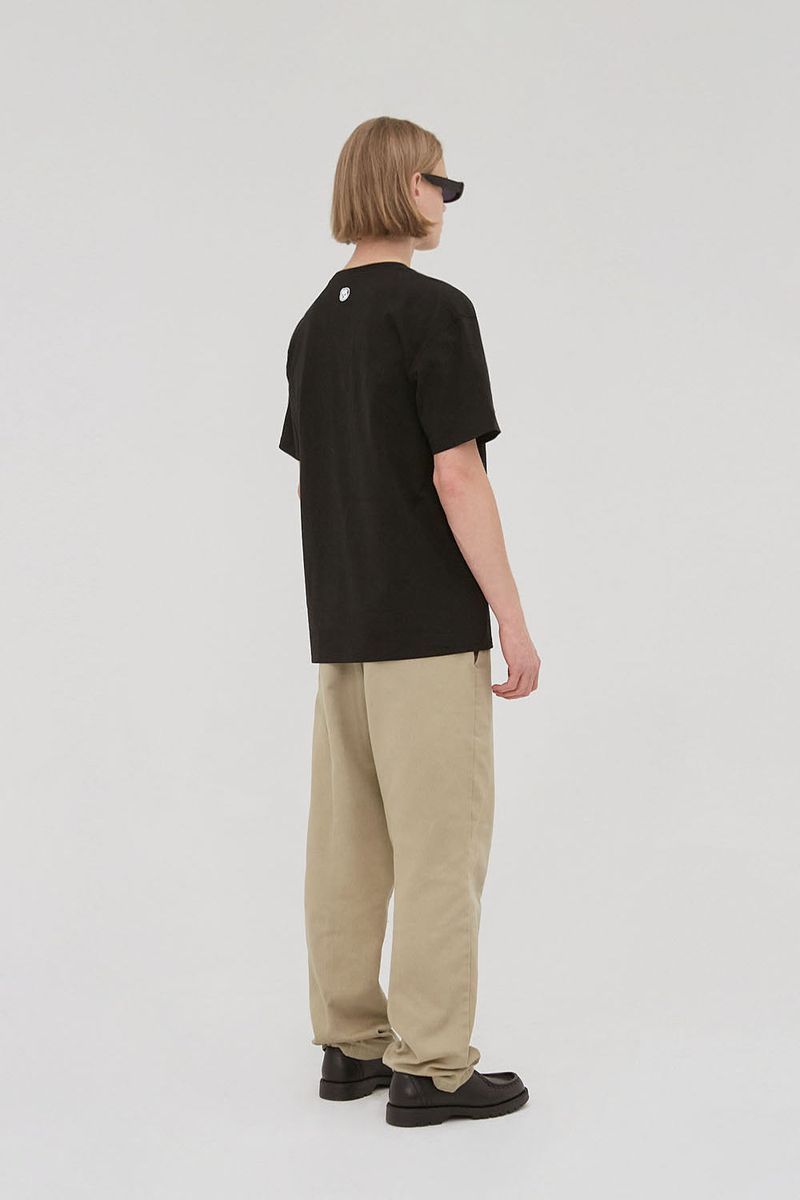アーチロゴTシャツ