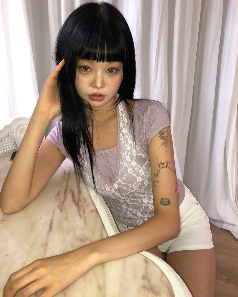 Byuring Halter-Neck Short-Sleeve T-Shirt
