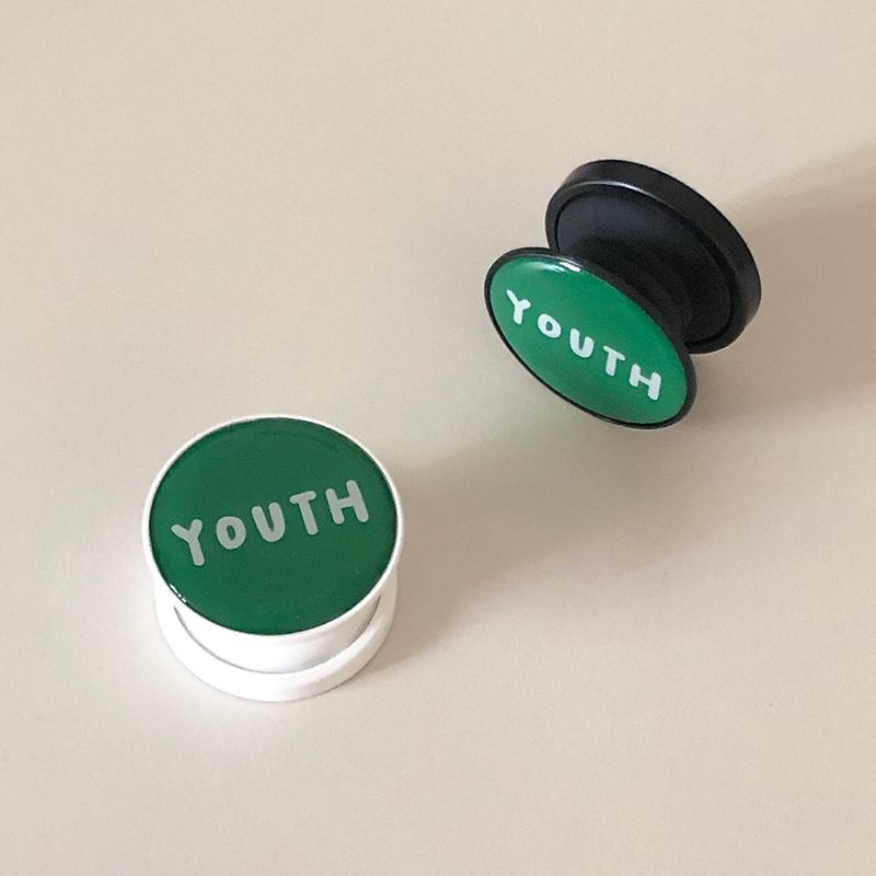 bora and(ボラアンド)の「Youth grip tok(Smartphone Accessories)」