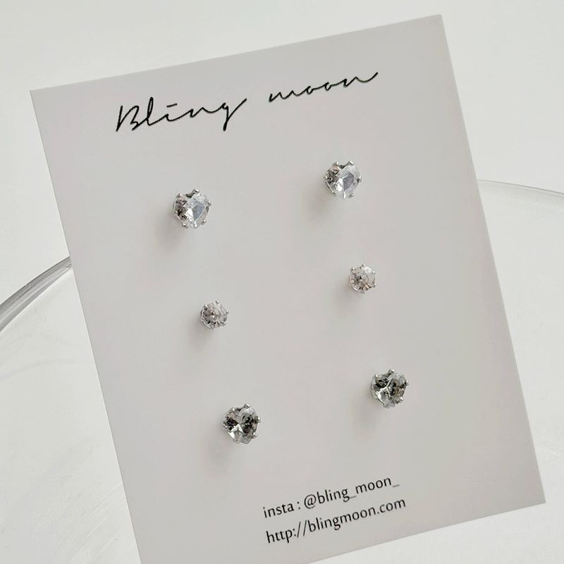 Blingmoon（ブリングムーン）の「[3 set]サージカル💝キュービックピアスセット/2カラー/ミニデイリーシンプルレイヤード（アクセサリー）」