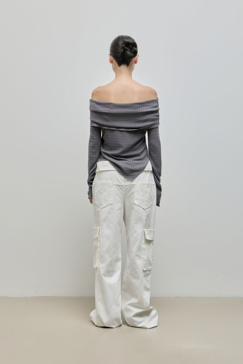Cowl-neck Open Shoulder Tee_Charcoal