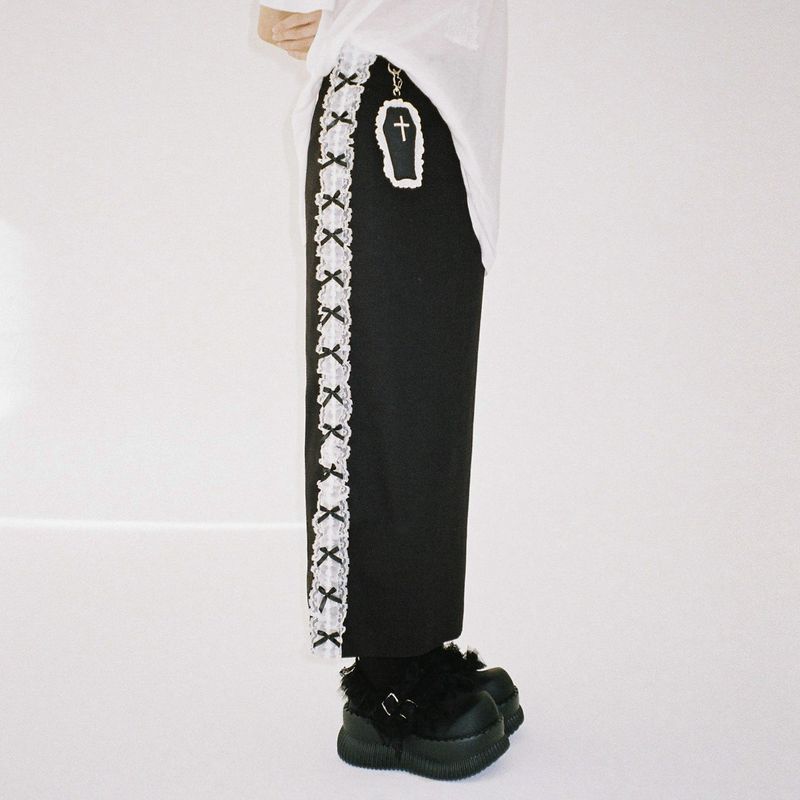 CLUT STUDIO（クラットスタジオ）の「White Lace Maxi Skirt - Black （Skirts）」